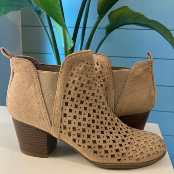 Indigo Road ankle booties Size womens 7 - Picture 1 of 10